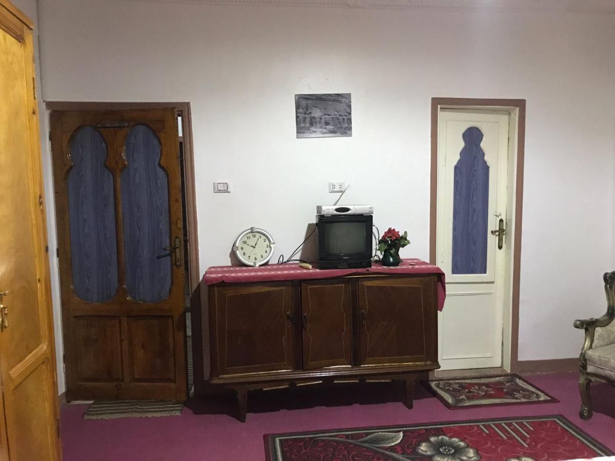 Studio Farida Pyramids View Kafret el-Gabal Extérieur photo